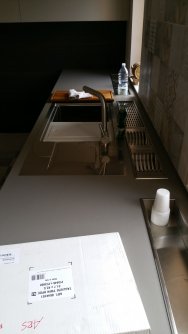 Montaggio dei mobili nuovi