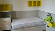 Montaggio dei mobili nuovi