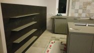 Montaggio dei mobili nuovi